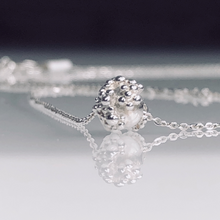 Load image into Gallery viewer, Elevate bead pendant - Love Flo