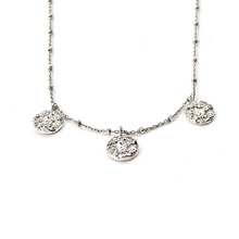 Load image into Gallery viewer, Envelop 3 disc satellite necklace - Love Flo