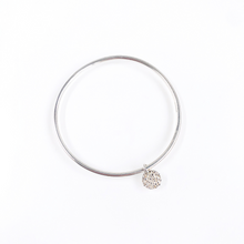 Load image into Gallery viewer, Envelop disc bangle - Love Flo