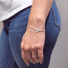 Load image into Gallery viewer, Envelop disc twin bracelet - Love Flo